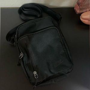 nike tech bag